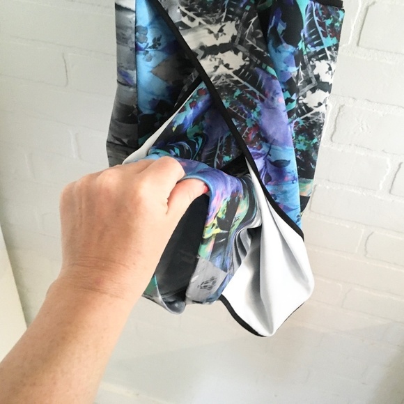 Anthropologie x Parker Tobias blue black Abstract print faux wrap mini dress S - Picture 14 of 16